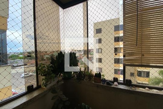 Apartamento à venda com 2 quartos, 52m² em Sarandi, Porto Alegre