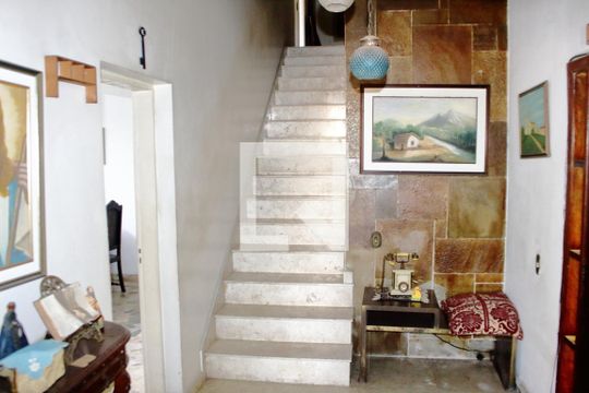 Escadas para os Quartos de casa à venda com 3 quartos, 348m² em Casa Verde, São Paulo