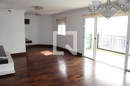 Apartamento à venda com 3 quartos, 156m² em Santa Cecilia, São Paulo
