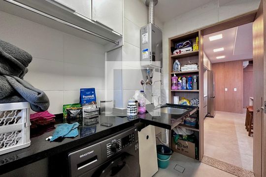 Área de Serviço de apartamento à venda com 3 quartos, 131m² em Campo Belo, São Paulo