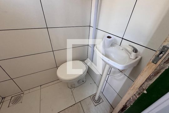 Lavabo de casa à venda com 3 quartos, 120m² em Scharlau, São Leopoldo
