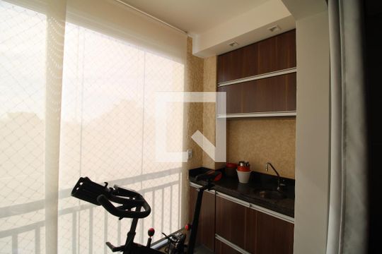 Sala - Varanda de apartamento à venda com 1 quarto, 46m² em Vila Basileia, São Paulo