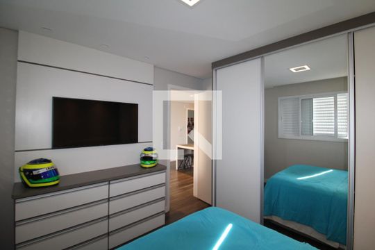 Quarto 1 de apartamento à venda com 1 quarto, 46m² em Vila Basileia, São Paulo
