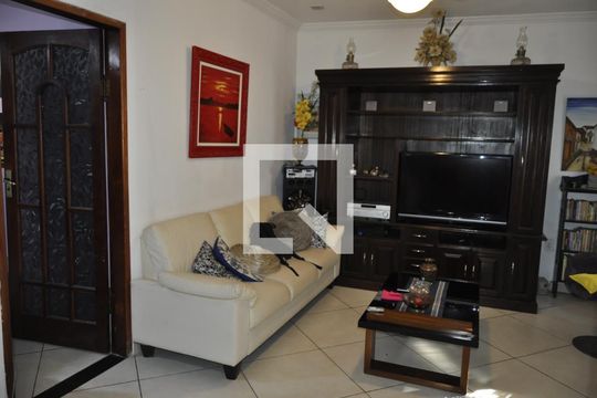 Sala de casa à venda com 2 quartos, 240m² em Rocha, Rio de Janeiro