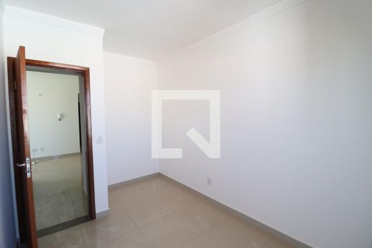 Quarto 2 - Suíte de apartamento para alugar com 2 quartos, 116m² em Santa Mônica, Uberlândia