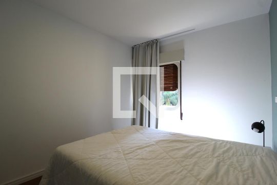 Quarto 1 de apartamento para alugar com 3 quartos, 122m² em Vila Olímpia, São Paulo