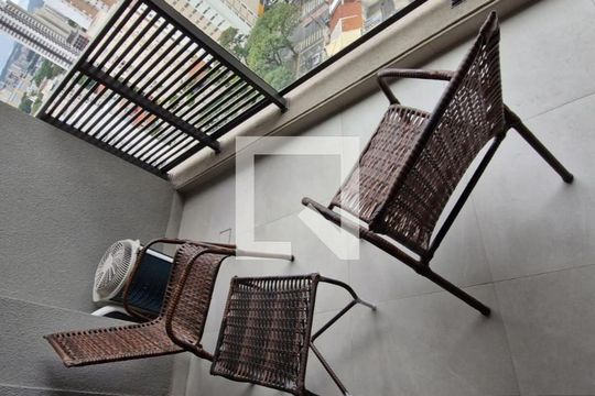 Sacada de kitnet/studio à venda com 1 quarto, 27m² em Pompeia, São Paulo