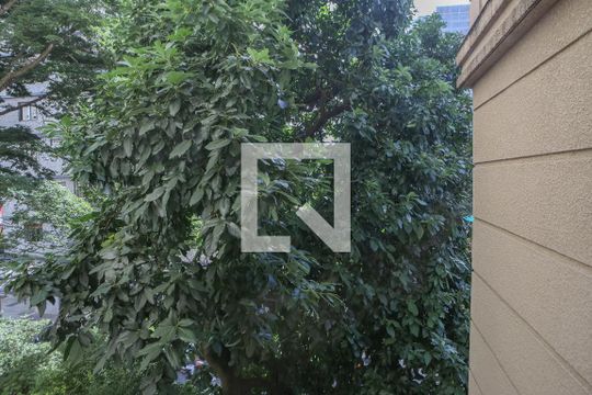 Vista da Suíte 3 de apartamento à venda com 3 quartos, 135m² em Perdizes, São Paulo