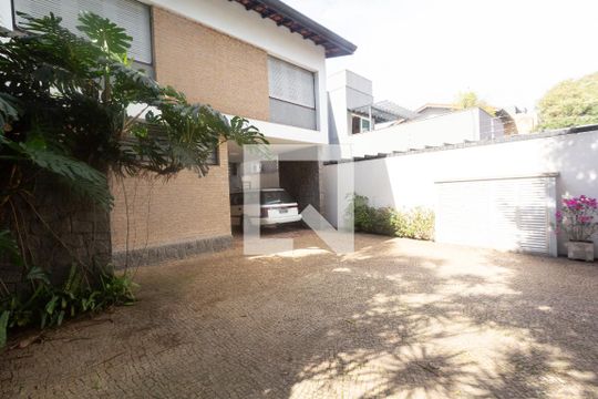 Garagem de casa à venda com 4 quartos, 220m² em Jardim Novo Mundo, São Paulo
