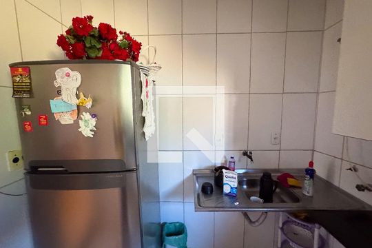 Cozinha de apartamento à venda com 2 quartos, 73m² em Novo Riacho, Contagem