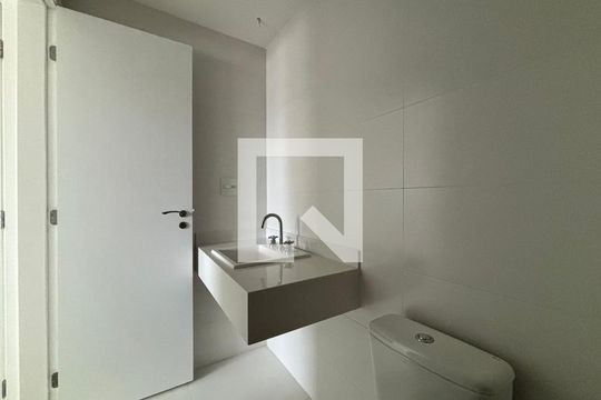 Banheiro da Suíte de apartamento à venda com 1 quarto, 54m² em Indianópolis, São Paulo