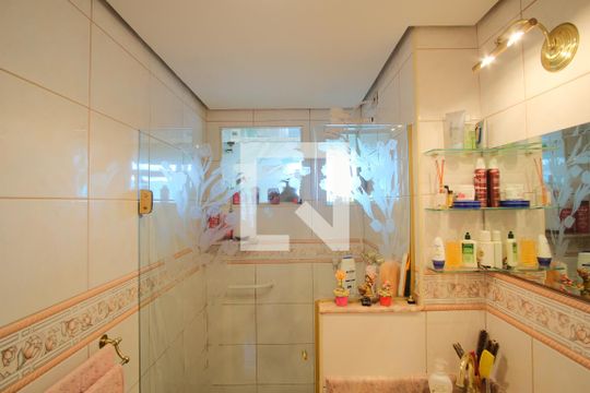 Banheiro Social de apartamento à venda com 3 quartos, 84m² em Penha de França, São Paulo