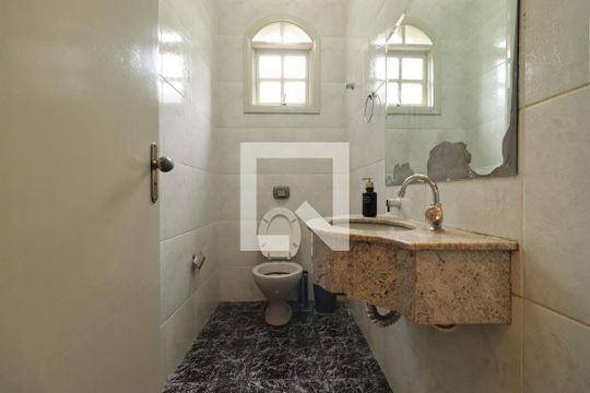 Lavabo de casa para alugar com 4 quartos, 200m² em Parque Industrial Lagoinha, Ribeirão Preto
