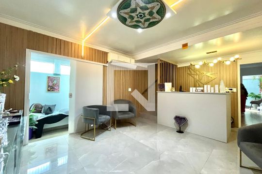 Casa para alugar com 4 quartos, 340m² em Jabaquara, São Paulo