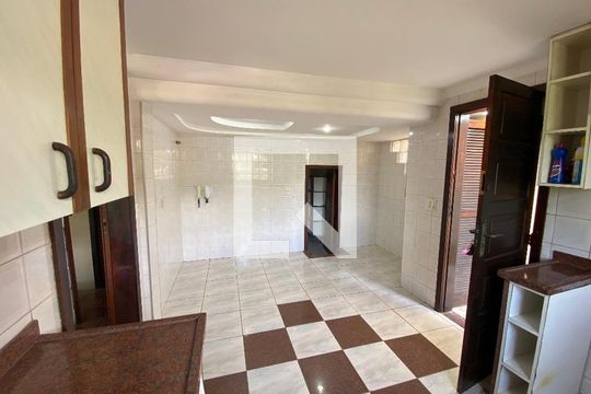 Cozinha de casa de condomínio à venda com 6 quartos, 704m² em Taquara, Rio de Janeiro