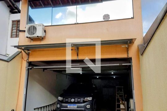 Casa à venda com 3 quartos, 262m² em Siciliano, São Paulo