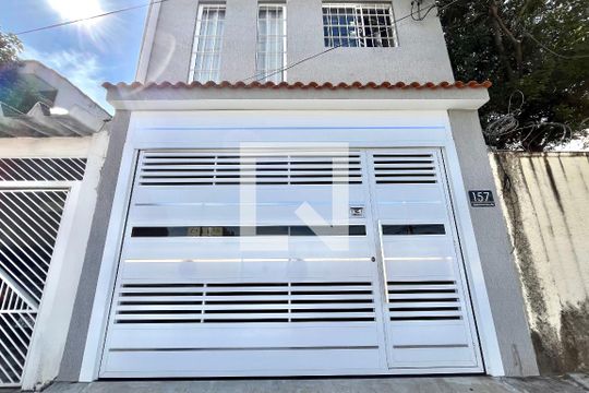 Fachada de kitnet/studio para alugar com 1 quarto, 24m² em Jardim Oriental, São Paulo