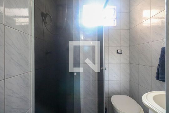 Banheiro de casa à venda com 2 quartos, 195m² em Barcelona, São Caetano do Sul