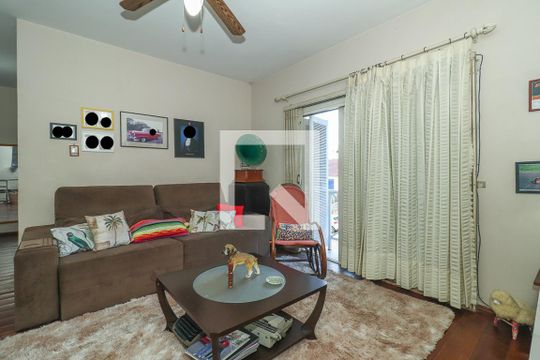 Sala de TV de casa à venda com 4 quartos, 278m² em Vila Jardim, Porto Alegre