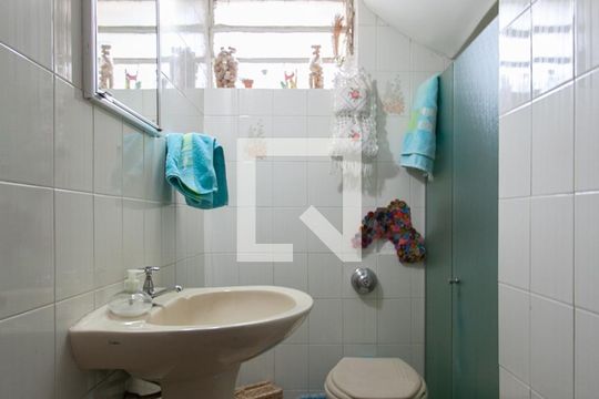 Banheiro Social 2 de casa à venda com 4 quartos, 360m² em Liberdade, Belo Horizonte