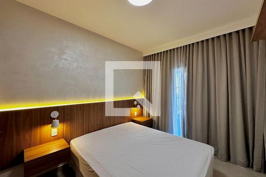 Quarto de apartamento para alugar com 1 quarto, 53m² em Jardim das Acacias, São Paulo