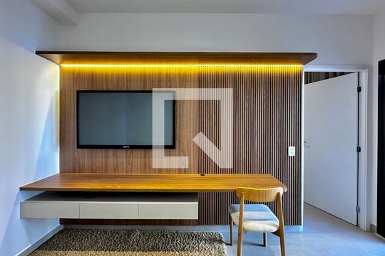 Sala de apartamento para alugar com 1 quarto, 53m² em Jardim das Acacias, São Paulo
