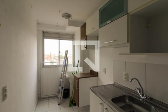 Cozinha de apartamento para alugar com 2 quartos, 43m² em Estância Velha, Canoas