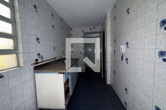 Cozinha de apartamento à venda com 2 quartos, 78m² em Centro, São Leopoldo