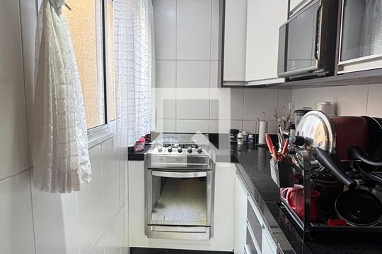 Cozinha de apartamento à venda com 2 quartos, 88m² em Vila Humaita, Santo André