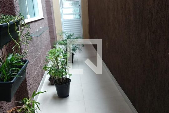 Área Externa de casa à venda com 2 quartos, 135m² em Conjunto Residencial Sitio Oratorio, São Paulo