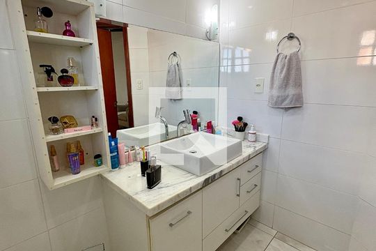 Banheiro da Suíte 2 de casa para alugar com 4 quartos, 600m² em Aglomeração Urbana de Jundiaí, Jundiaí
