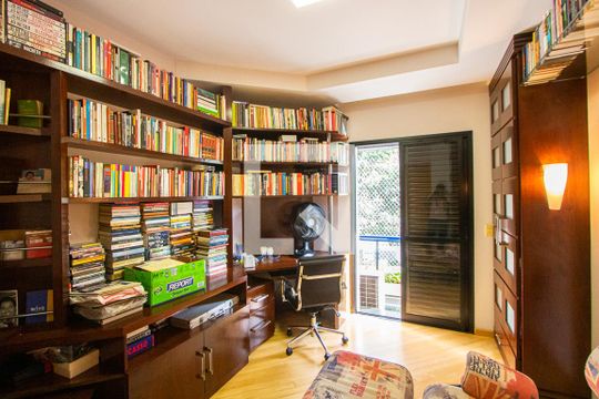 Quarto 1 de apartamento à venda com 4 quartos, 211m² em Jardim, Santo André