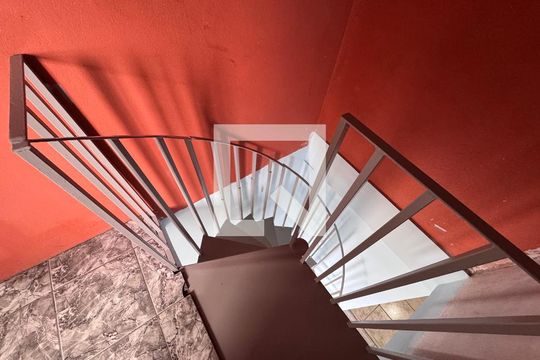 Escada de casa à venda com 3 quartos, 130m² em Duque de Caxias, São Leopoldo
