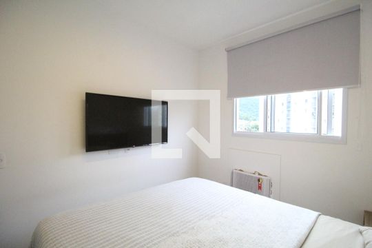 Quarto 2 de apartamento para alugar com 2 quartos, 45m² em Jacarepaguá, Rio de Janeiro