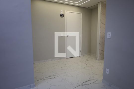 Sala de apartamento à venda com 2 quartos, 42m² em Vila Isa, São Paulo