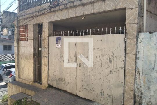 Fachada de casa à venda com 3 quartos, 150m² em Casa Verde Alta, São Paulo