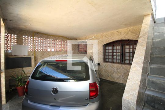 Garagem de casa à venda com 3 quartos, 150m² em Casa Verde Alta, São Paulo