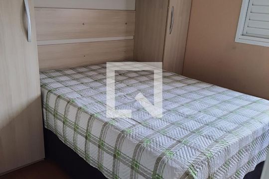 Quarto 1 de apartamento para alugar com 2 quartos, 49m² em Casa Branca, Santo André