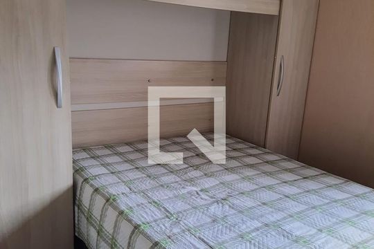 Quarto 1 de apartamento para alugar com 2 quartos, 49m² em Casa Branca, Santo André