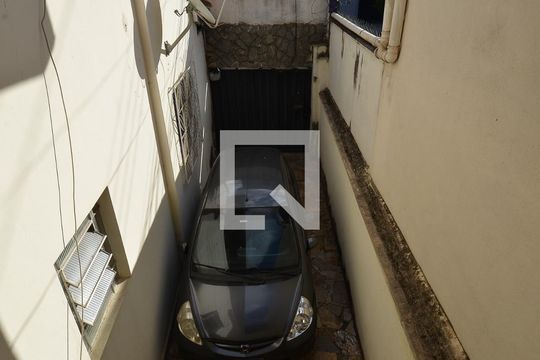 Garagem de casa à venda com 4 quartos, 445m² em Graça, Belo Horizonte