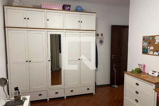 Quarto 1 de casa à venda com 3 quartos, 178m² em Vila Pires, Santo André