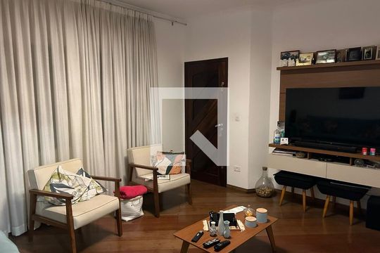 Sala  de casa à venda com 3 quartos, 178m² em Vila Pires, Santo André