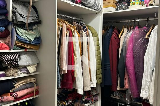 Closet da suíte de casa à venda com 3 quartos, 178m² em Vila Pires, Santo André