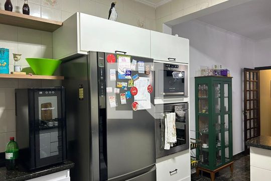 Cozinha de casa à venda com 3 quartos, 178m² em Vila Pires, Santo André