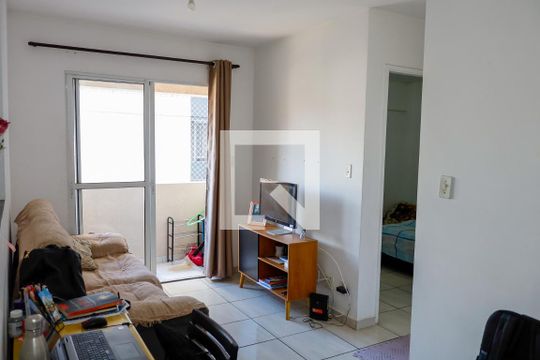 Sala de apartamento à venda com 2 quartos, 51m² em Santa Maria, Osasco