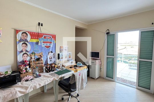 Quarto 1 de casa à venda com 3 quartos, 225m² em Vila Humaita, Santo André