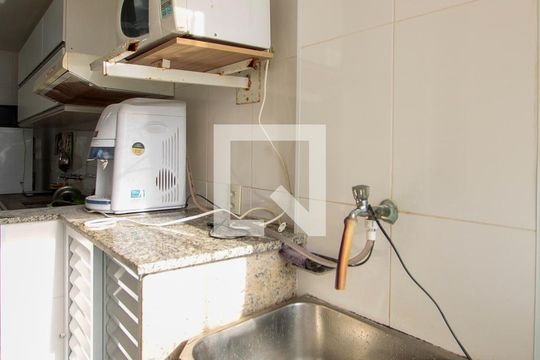 Área de Serviço de apartamento para alugar com 3 quartos, 200m² em Barra da Tijuca, Rio de Janeiro