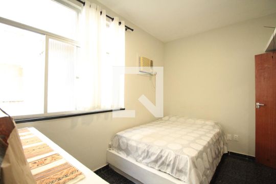 Suíte de apartamento para alugar com 1 quarto, 30m² em Barra, Salvador