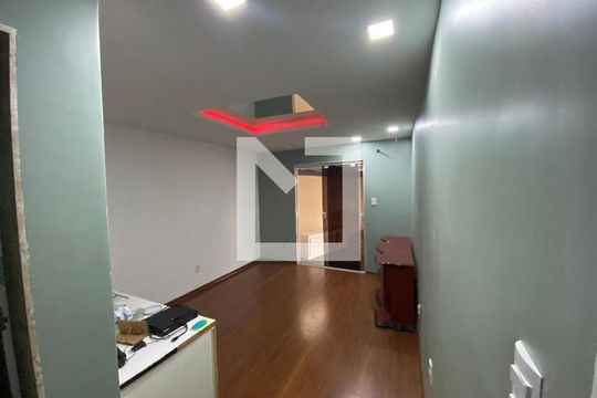 Sala de casa para alugar com 2 quartos, 130m² em Curicica, Rio de Janeiro