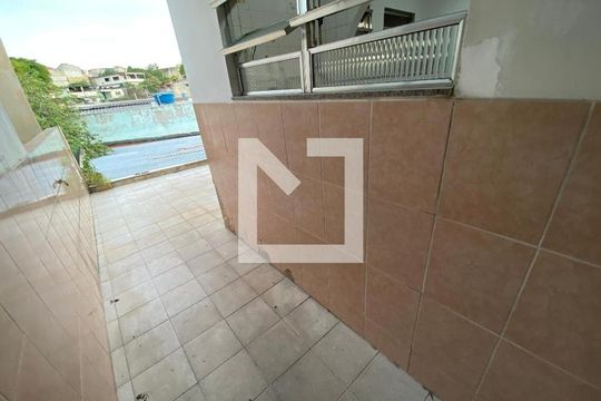 Varanda de casa à venda com 2 quartos, 130m² em Curicica, Rio de Janeiro